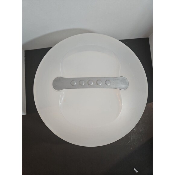 Sterilite Cake Carrier Container Domed Cover 12" Cake Pie Taker Gray Plastic - Picture 2 of 9